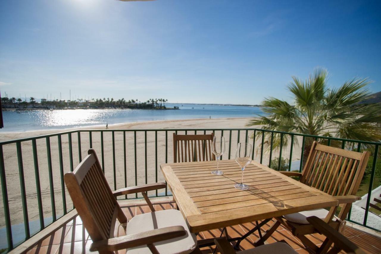Beachfront Apartment Puerto de Alcúdia Exterior foto